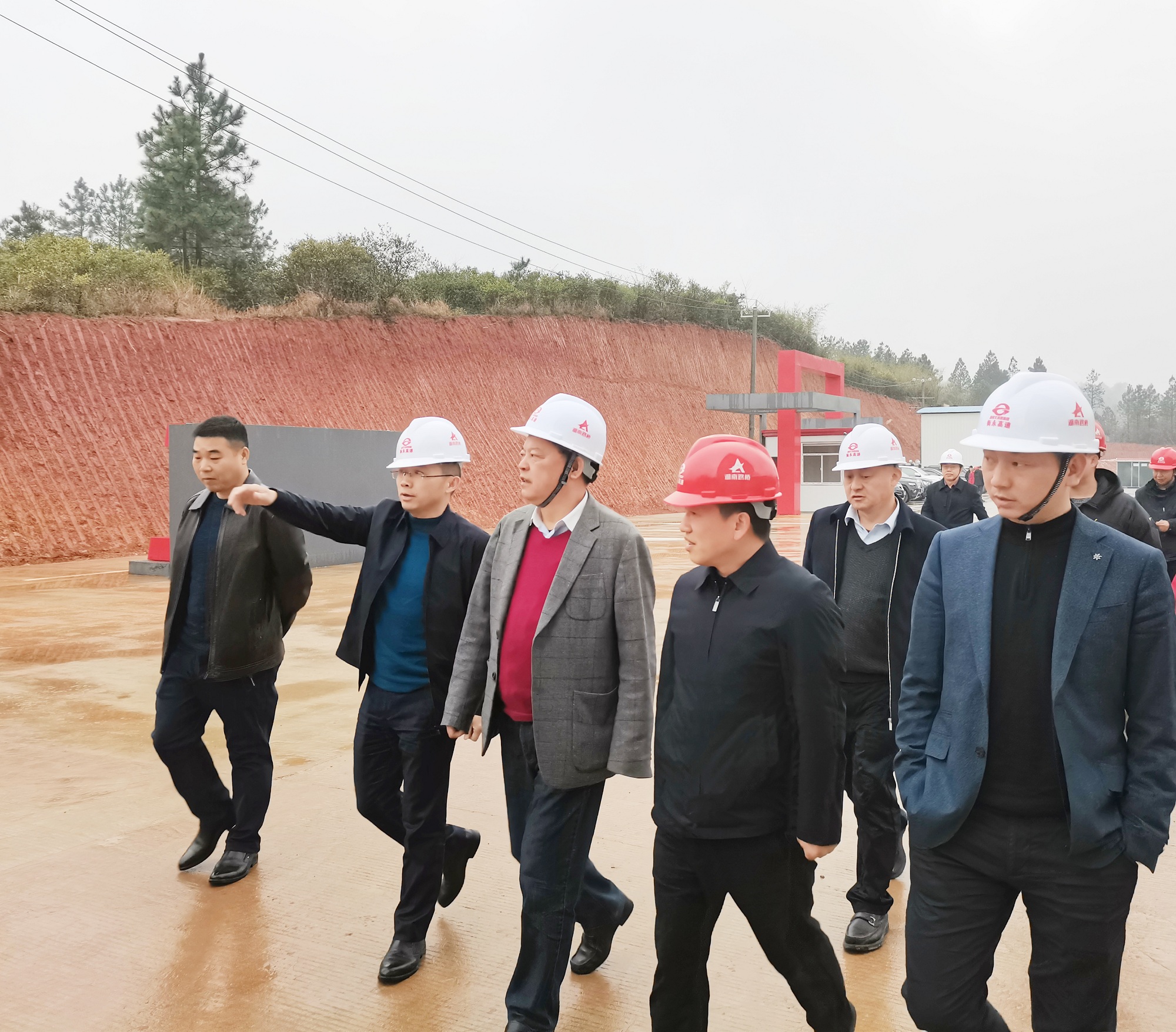 20210311391158.jpg 20210303 龔智輝赴衡永八標檢查指導(dǎo)工作 _副本.jpg